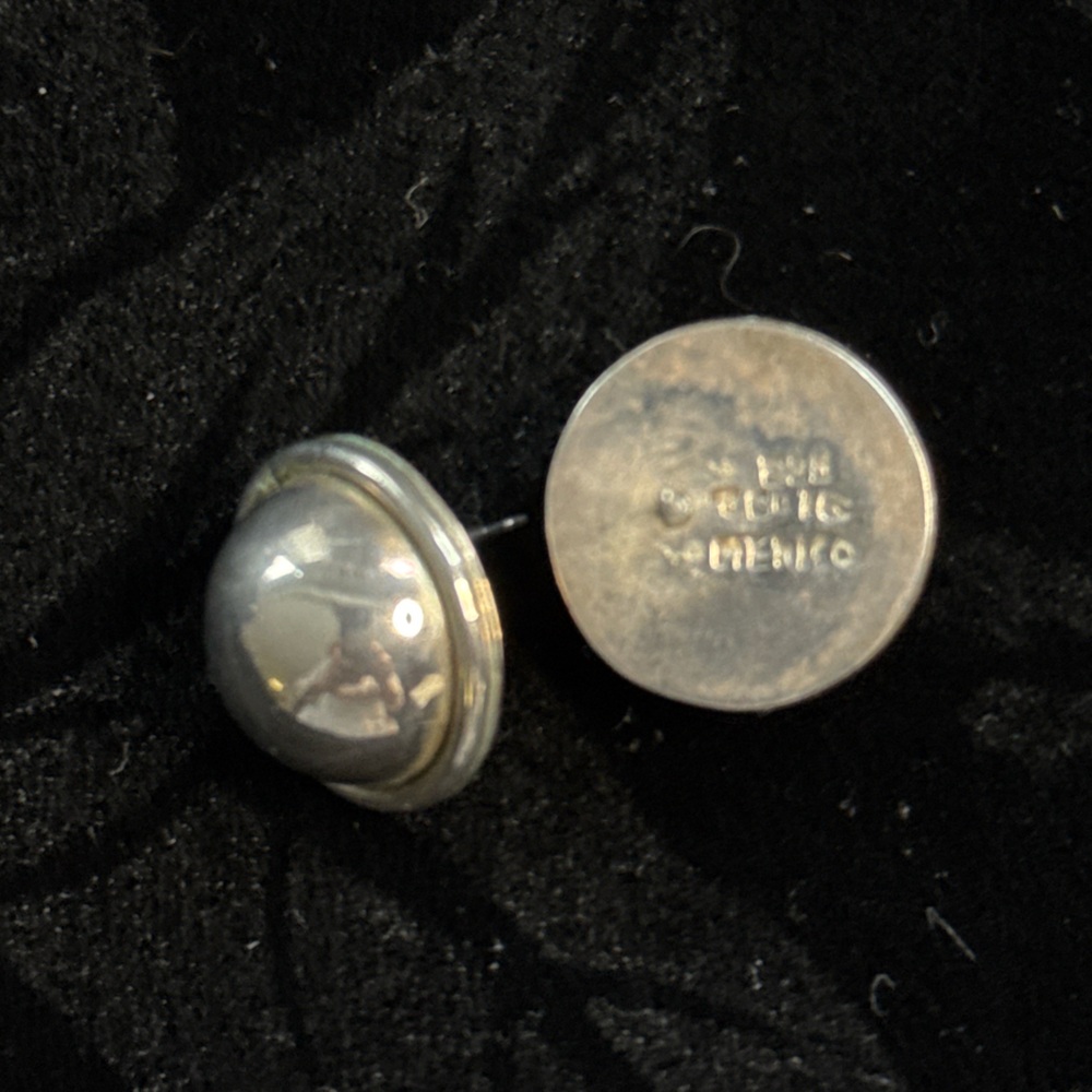 PRICE CUT ! CLOSET CLEAR OUT!!! VINTAGE TAXCO STERLING SILVER 3/4 Round Earrings